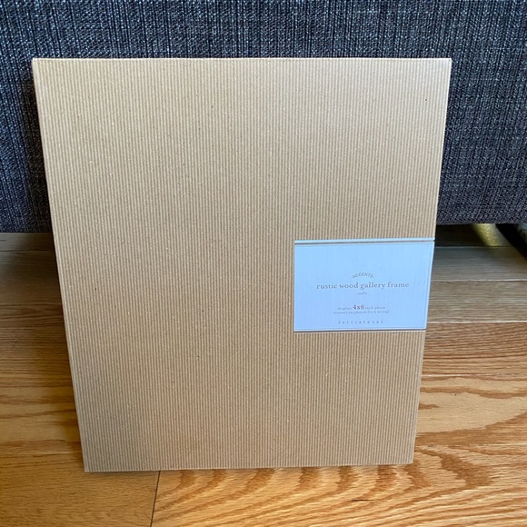 Pottery Barn Accents Pottery Barn Rustic Wood Gallery Frame 4x6